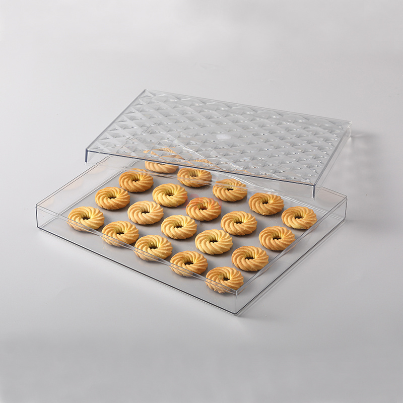 When you Buy nuts packing jars in bulk, they are easily placed inside our transparent plastic box, providing a cost-effective solution for both biscuit containers and eco friendly chocolate packaging.